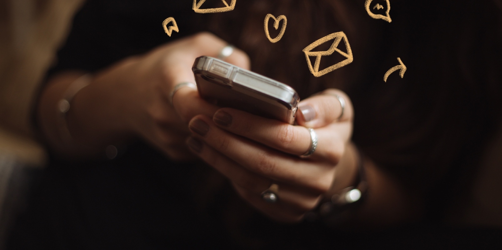 5 ways creators can use email and social media together