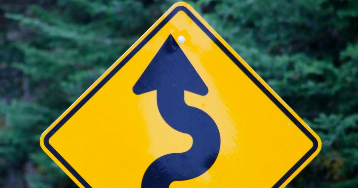 3 ways leaders can improve sales and marketing alignment