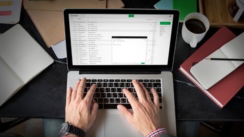 How to Send Super Personalized Emails (That Prospects Actually Want to Read)