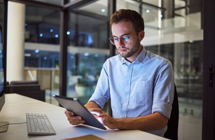 AI in Marketing Analytics: A Guide to Smarter Strategies