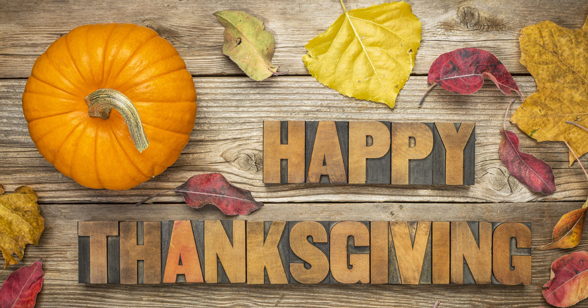 5 Reasons to be Thankful for Social Media this Thanksgiving!