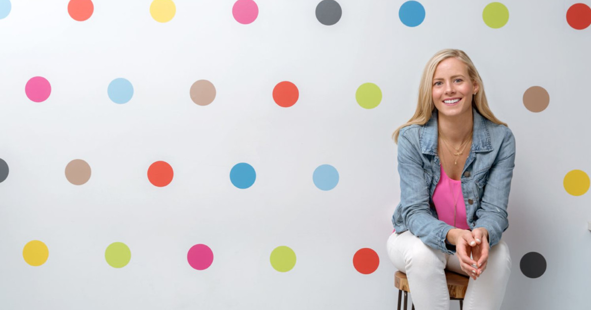 Women and Entrepreneurship: A Look at the Challenges and Advantages 