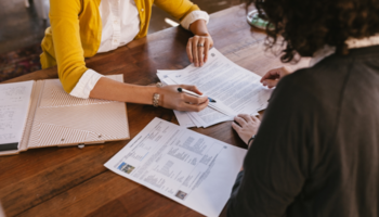 4 ways to speed up the sales cycle (without being pushy)