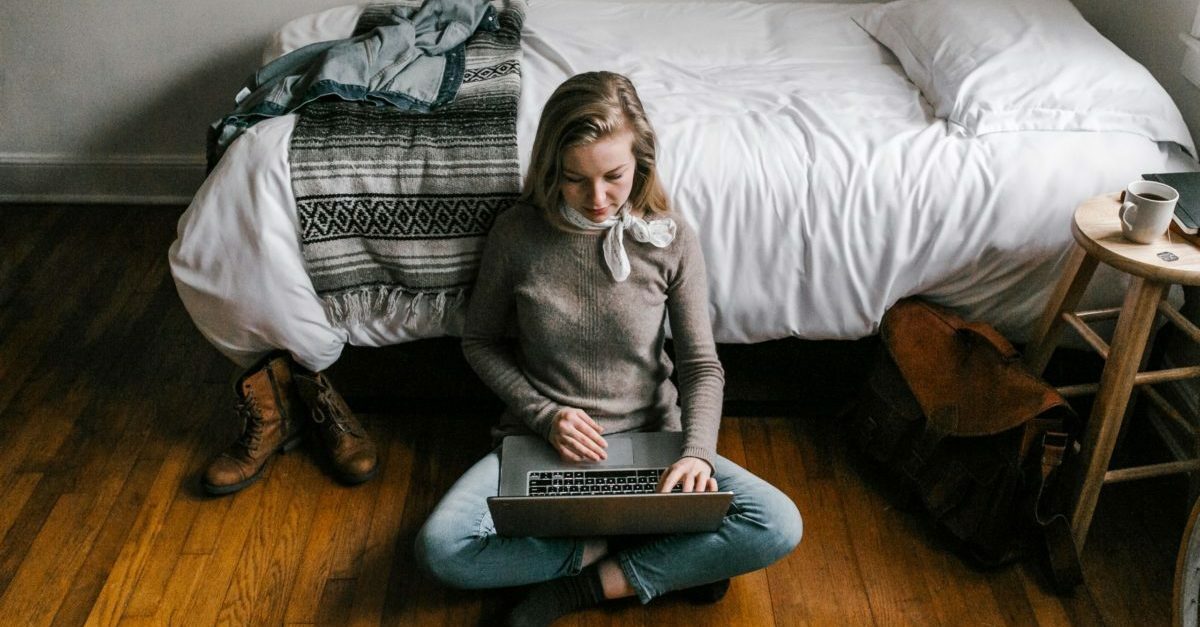 How to Be a Team Player While Working Remote