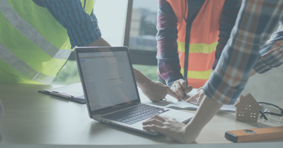 Why Construction Companies Struggle with Content (and How to Stand Out Online)