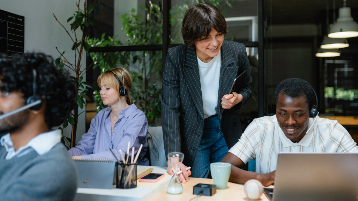 Call center software: 9 best solutions for 2025