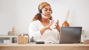 7 Tips for Coaching Discovery Call Questions to Your Sales Team