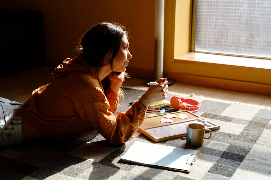 How to Plan an Online Course (Templates & Tips)