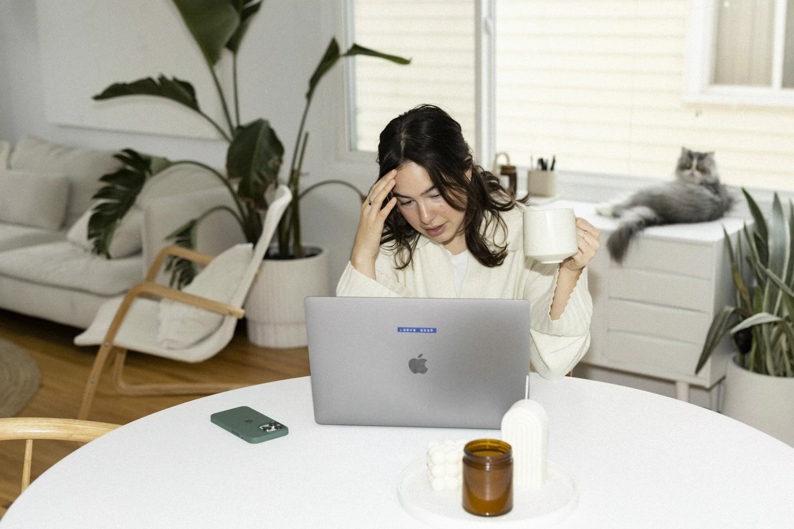 What Blog Topics Should I Write About? (Ideas & Steps)