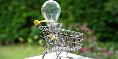 Curation and Personalization: How (Not) to Compete with Amazon