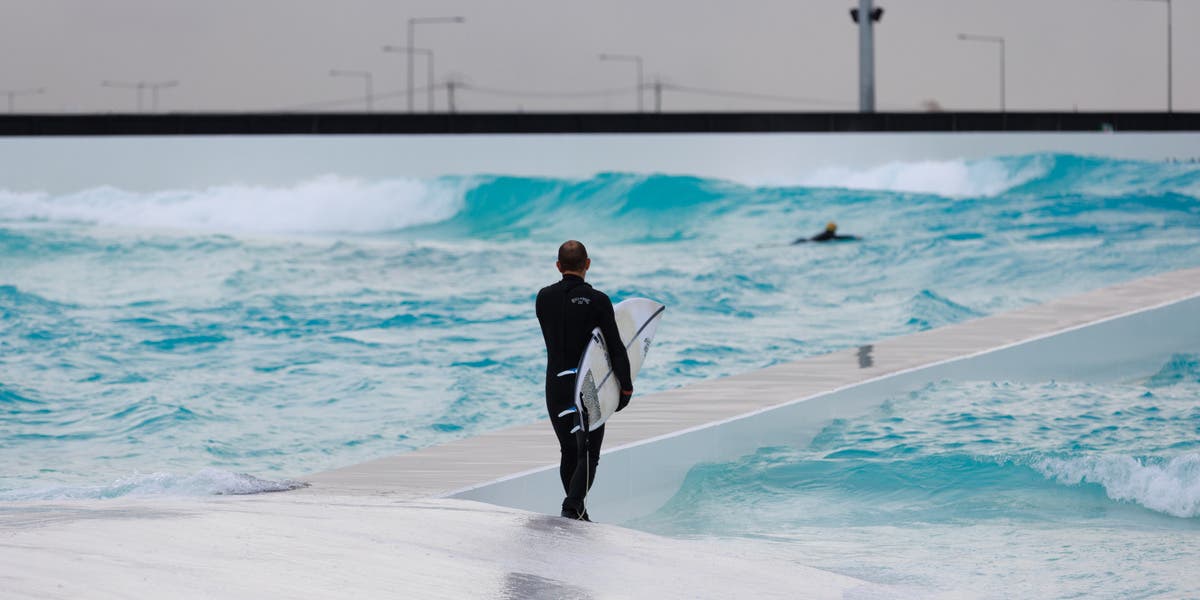 URBNSURF expands business across Australia with Adobe Acrobat Pro DC