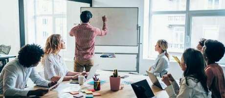 Services That Help with Incentive Plan Design