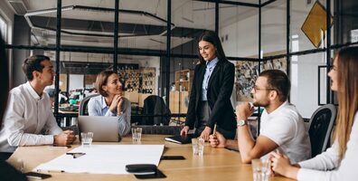 5 Tips for Effective Recruitment Using a Contact Finder