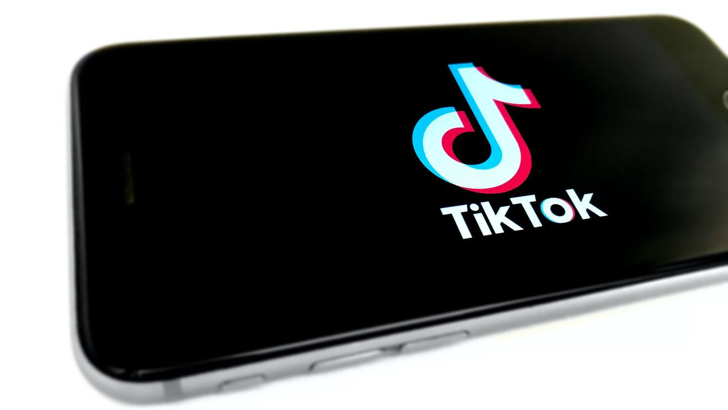 TikTok trends from A-Z for 2023 | BANKNOTES