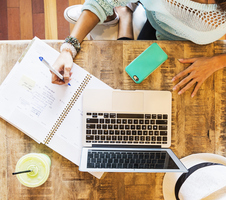 7 Best Online Calendar Apps for Small Businesses