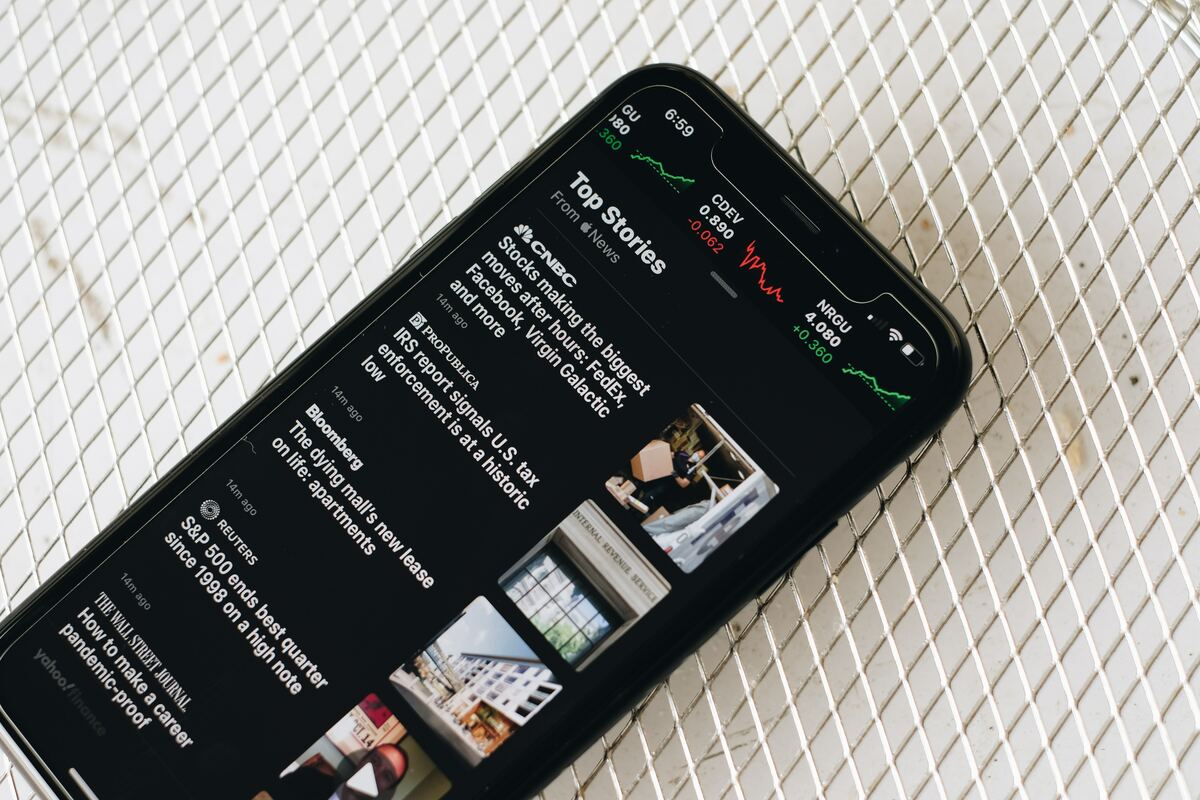 Introducing G2's New Online Newsroom Software Category