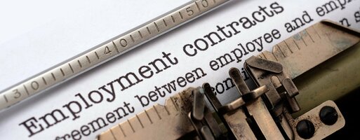 10 Things You Need to Include in Employment Contracts [Expert Tips]