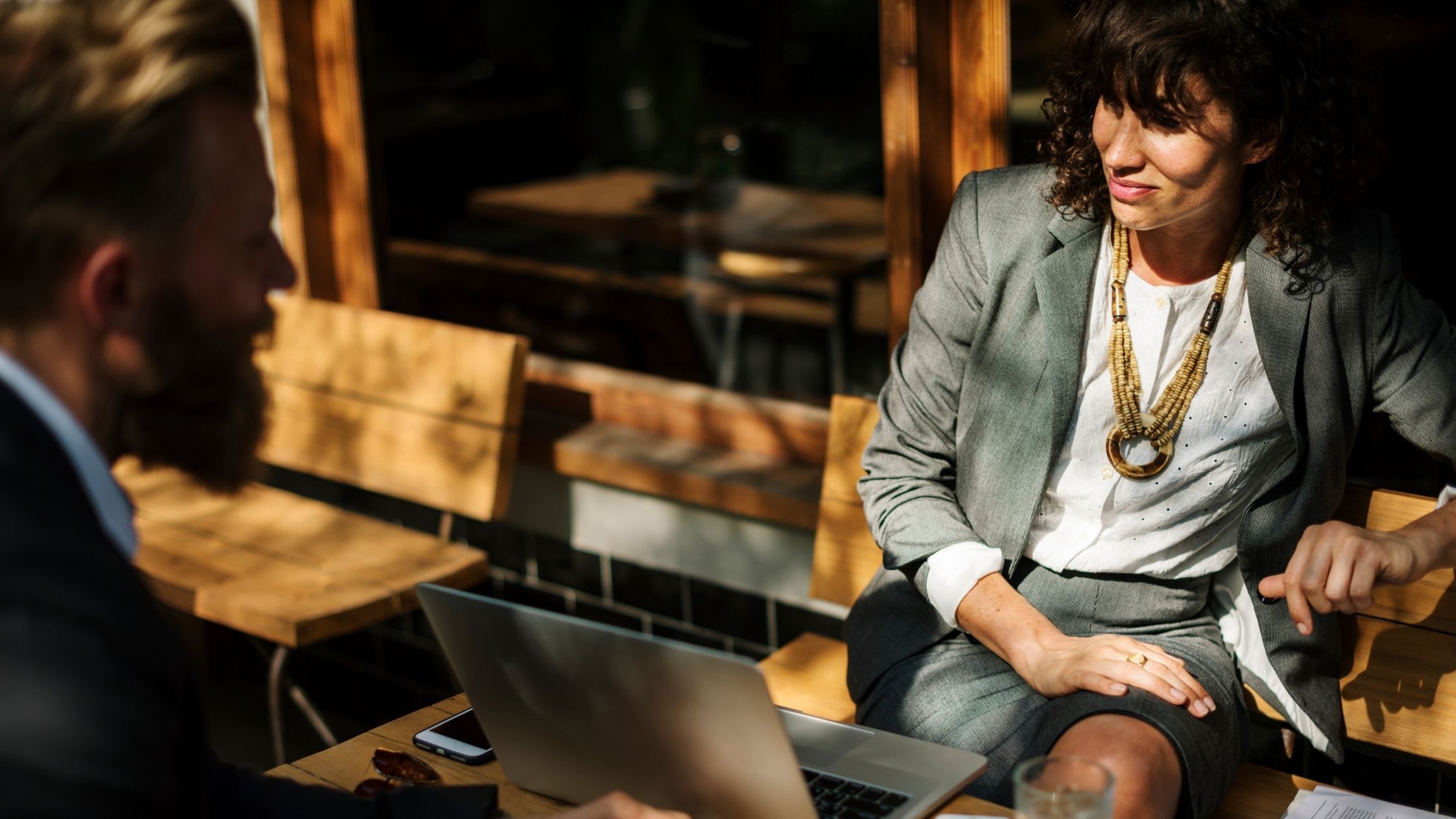 Ditch The Cold Calling Scripts: Having Conversations That Actually Sell