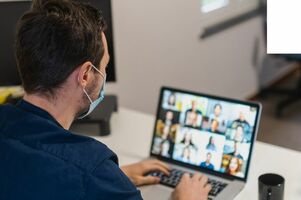 How to run effective customer success check-in meetings?