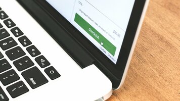 Ecommerce Operations 101: What Ecommerce Operations Managers Need to Know