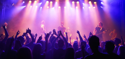 How to Stand Out in a Crowded Lineup of Music Festivals