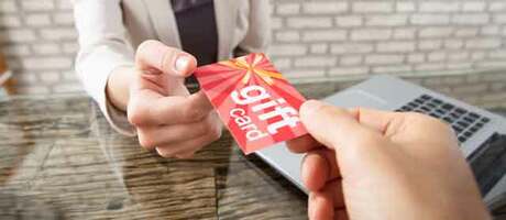 Top 10 Reasons Why Gift Card Incentives are Better than Cash