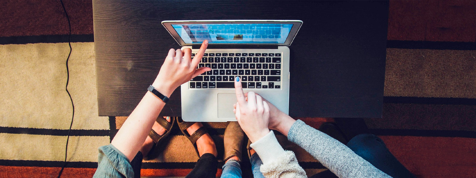 What Blog Post Titles Make Them Click? 13 Experts Weigh In