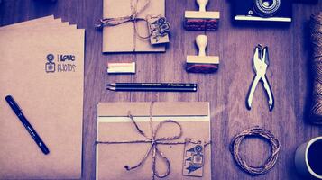 6 ways to connect with your retail customers through custom packaging 