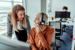 How to Capture Tacit Knowledge of Customer Service Employees