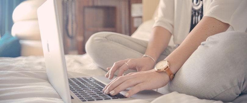 How One Couple is Making $600,000 Per Year Selling Digital Products