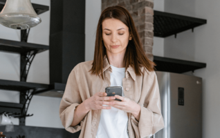 25 Auto Response Text Examples for Your Business's Growth