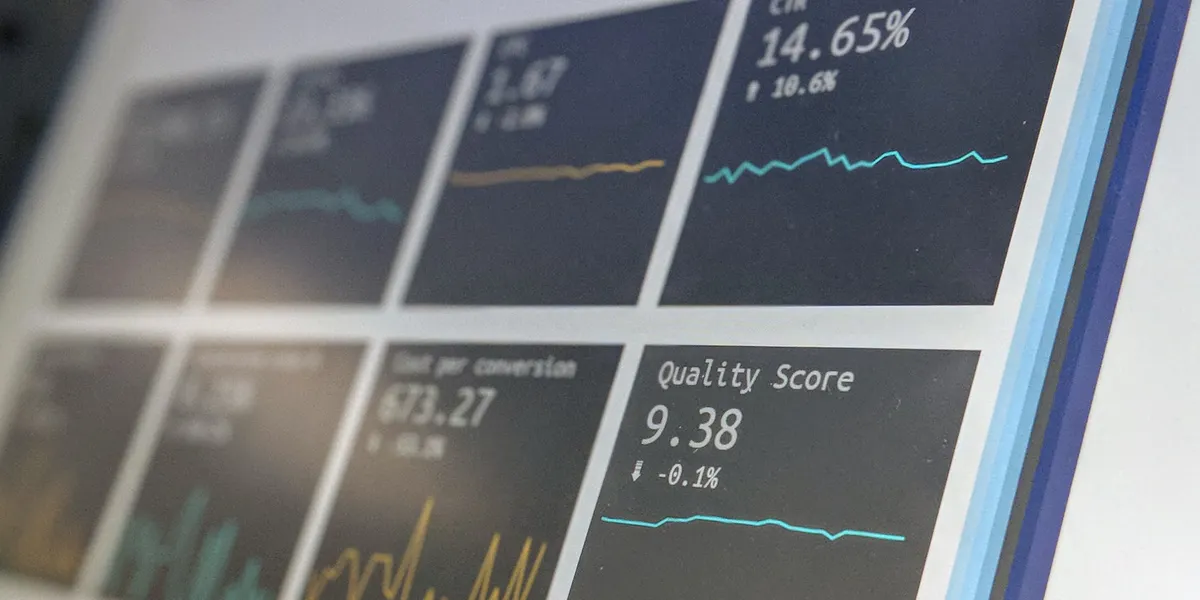 How To Perform A Competitor Analysis (Free Template)