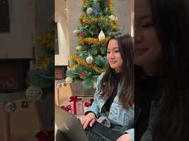 Social media managers, it's time for your well-deserved Christmas break 🎄🎁!