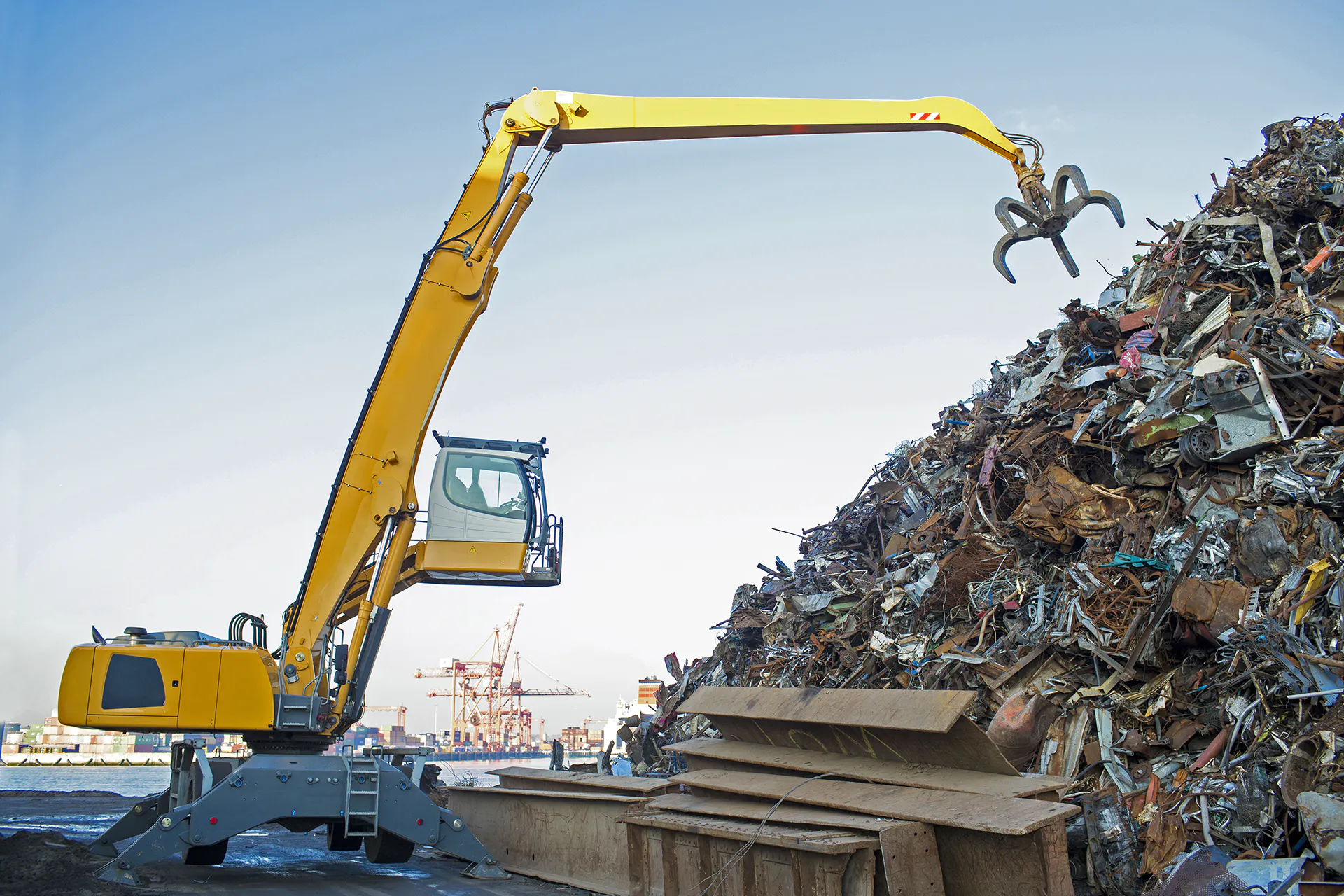 Meltwater customer stories: Institue of Scrap Recycling Industries, Inc.
