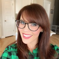 Summer Naomi Interior