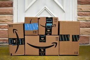 Why Consumers are Turning to Amazon Online Clothes Shopping