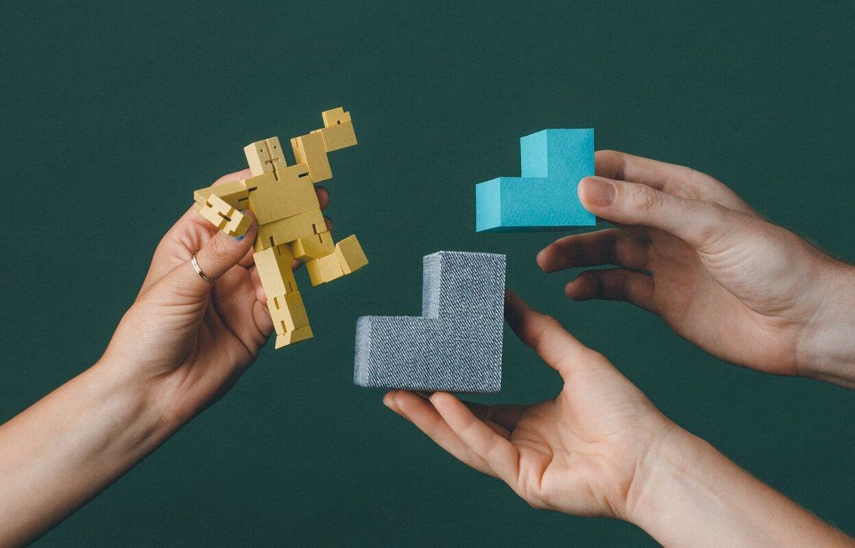 What skills and metrics CX teams need in ecommerce: an analysis