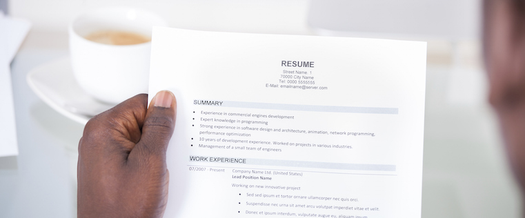 A Visual Guide to Properly Formatting Your Resume [Infographic]