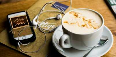 32 of the best podcast names (and how to name your podcast)