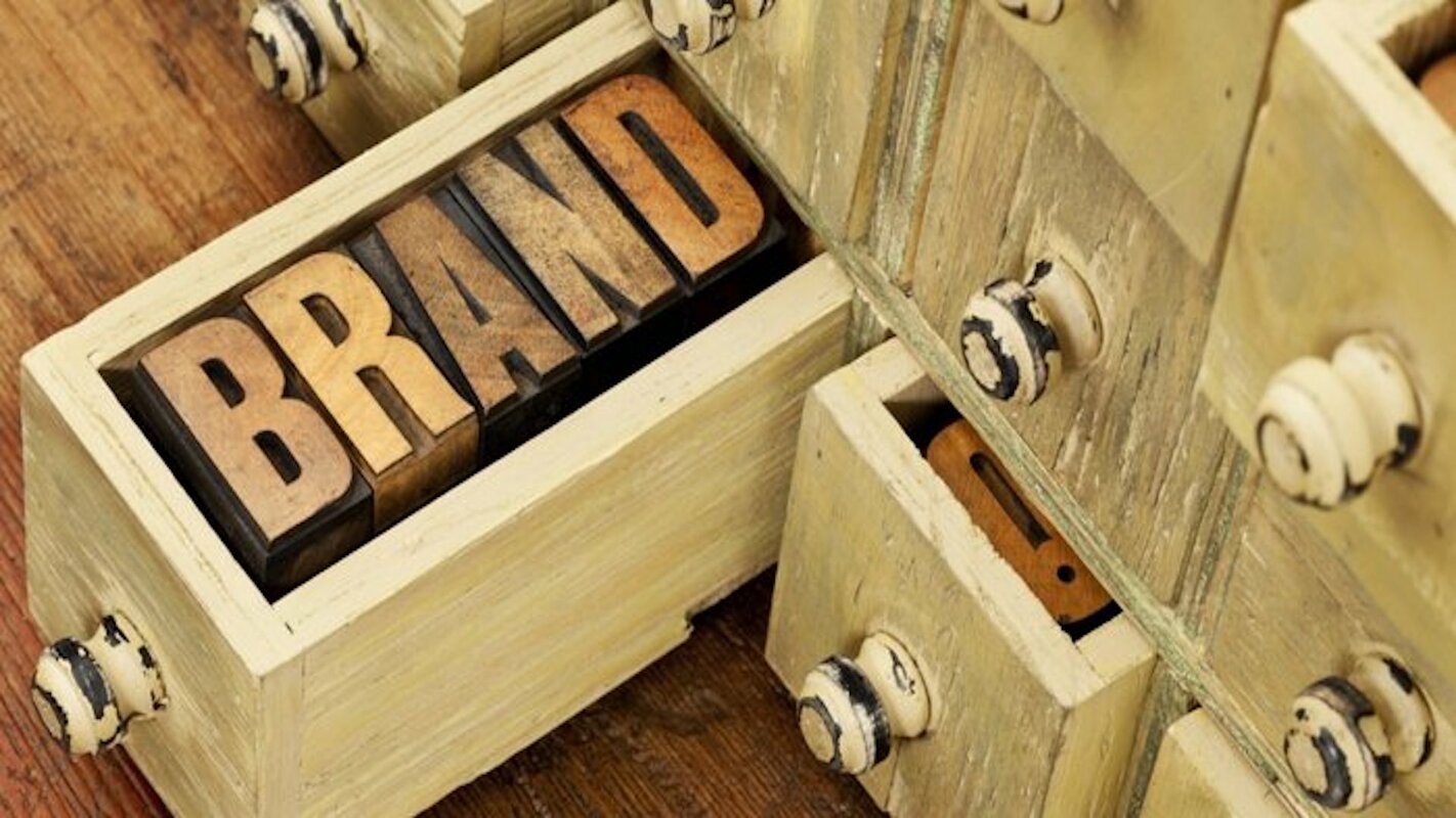 How to build your brand online • VBOUT