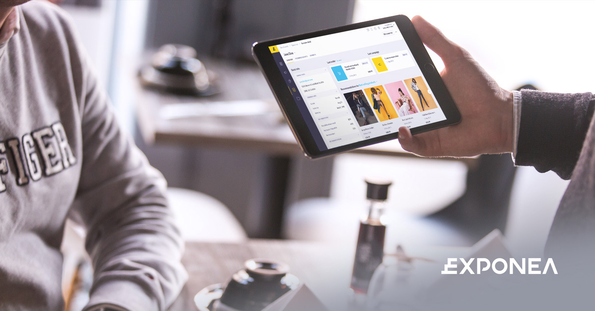 How to Foster Customer Loyalty Through Omni-Channel Communication