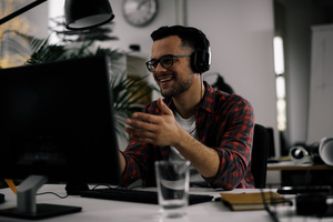 5 Ways Sales Teams Can Use Video to Accelerate Sales  