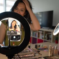 PIM vs CMS: How to craft on-brand product content