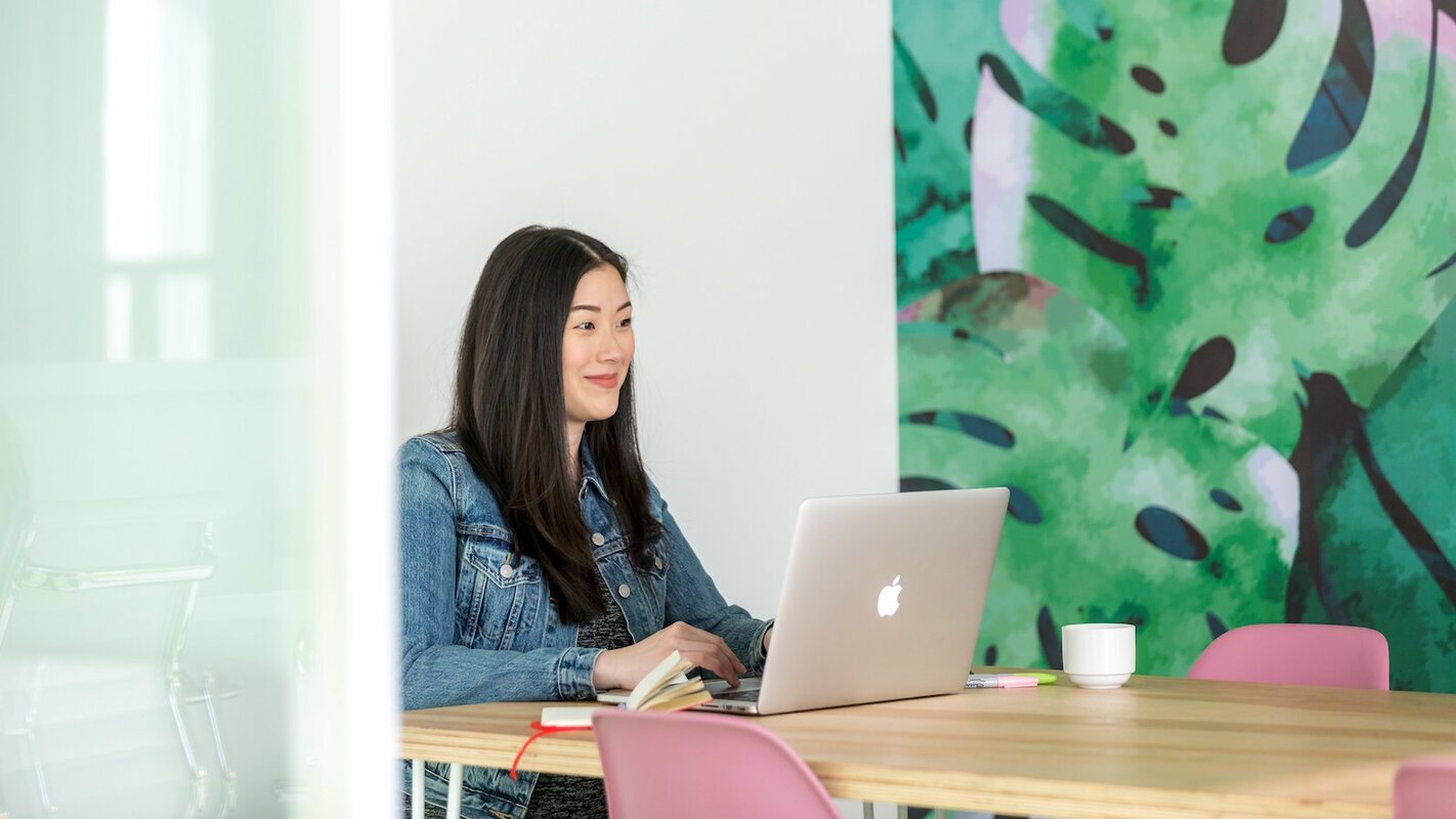 Quick Overview to the Director of Ecommerce Role [Tips, Expectations, Roles, & Salary]