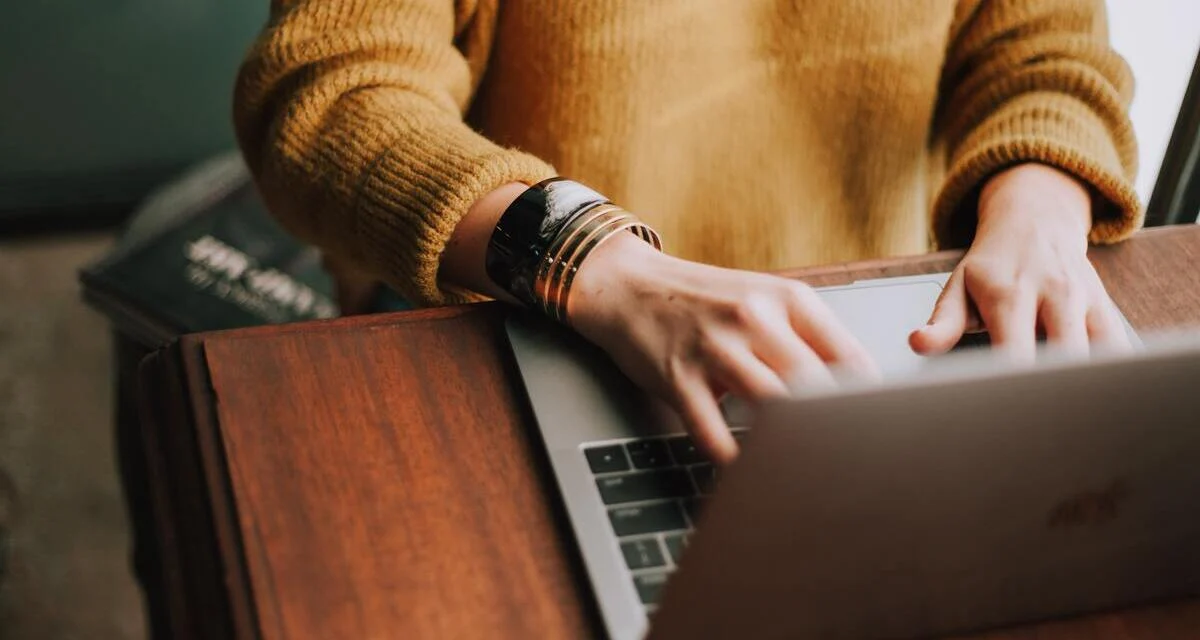 How to Leverage Search to Bring the Consumer Experience to your Internal Organization