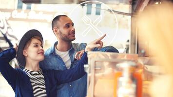 Drive Incremental Revenue for Your Restaurant By Managing Your Digital Knowledge