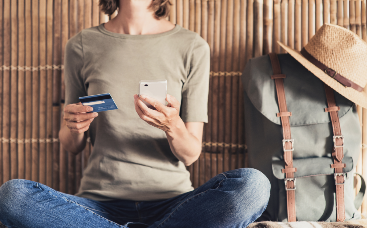 5 Examples of Summer Email & SMS Campaigns To Increase Sales