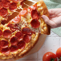 Romeo's Pizza Uses Yext to Increase Search Views, Online Orders and Star Ratings