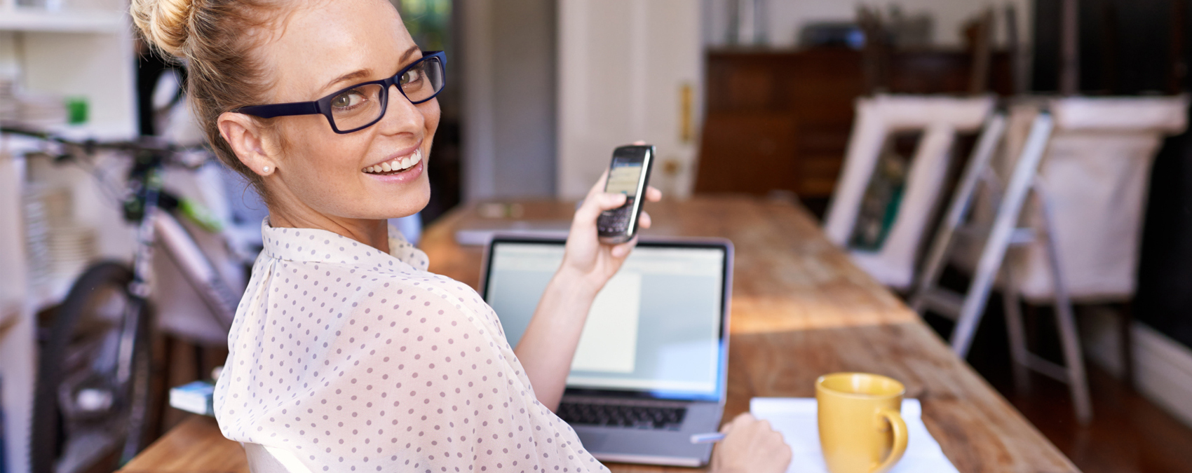 Invoices and Estimates: Customize Effortlessly with Thryv