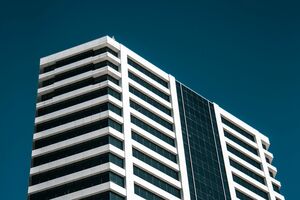 Why should Real Estate firms choose Live Chat? 